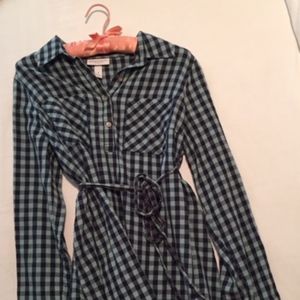 Liz Lange Target Maternity Collared Plaid Shirt